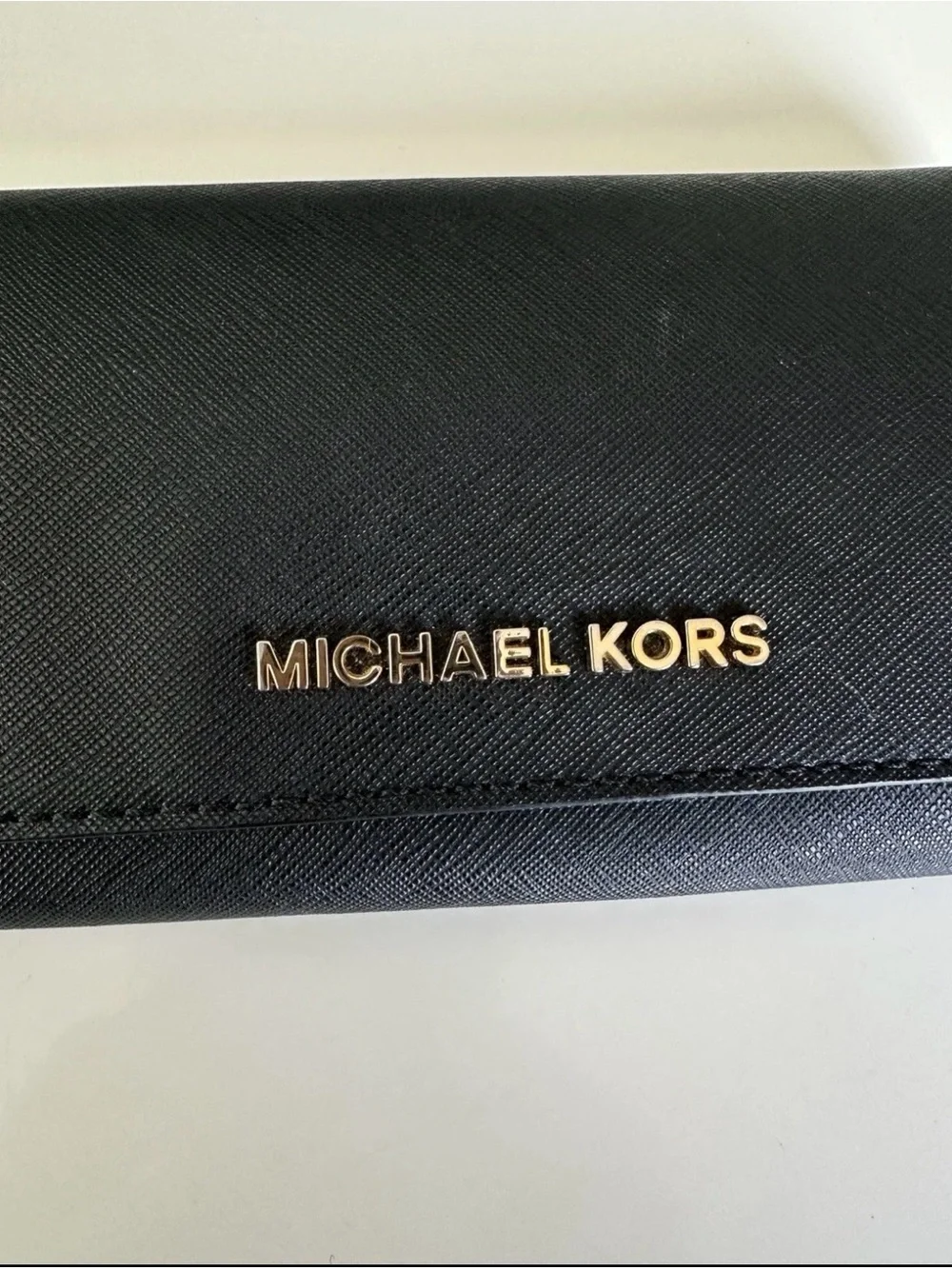 Michael Kors Black Wallet with Gold Logo Plaque - Picture 2 of 6